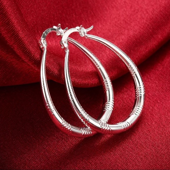 ¥ New 925 Sterling Silver Circle Hoop Earrings - Picture 3 of 7
